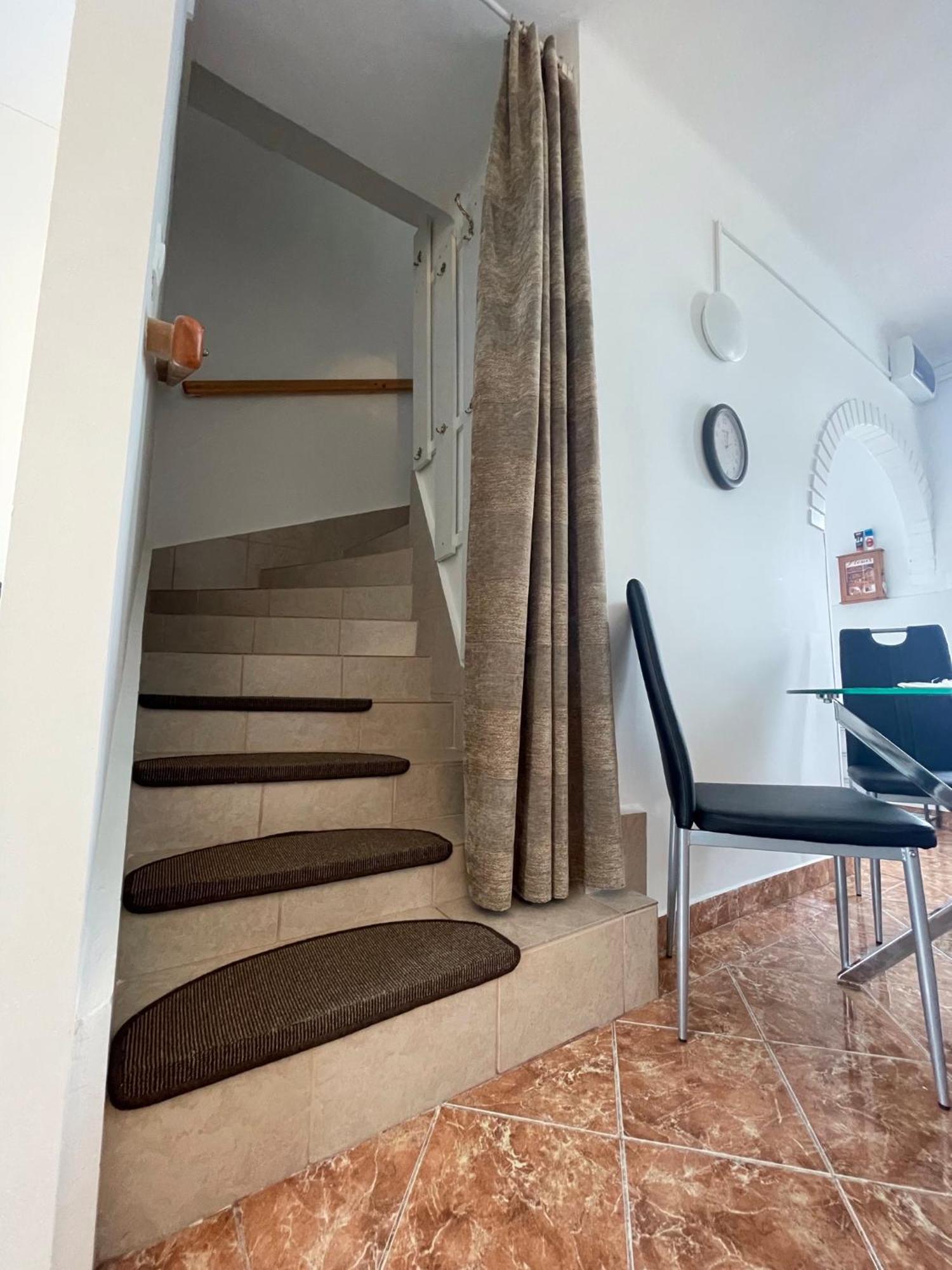 Var-Lak Apartman Balatonfůzfő Eksteriør bilde